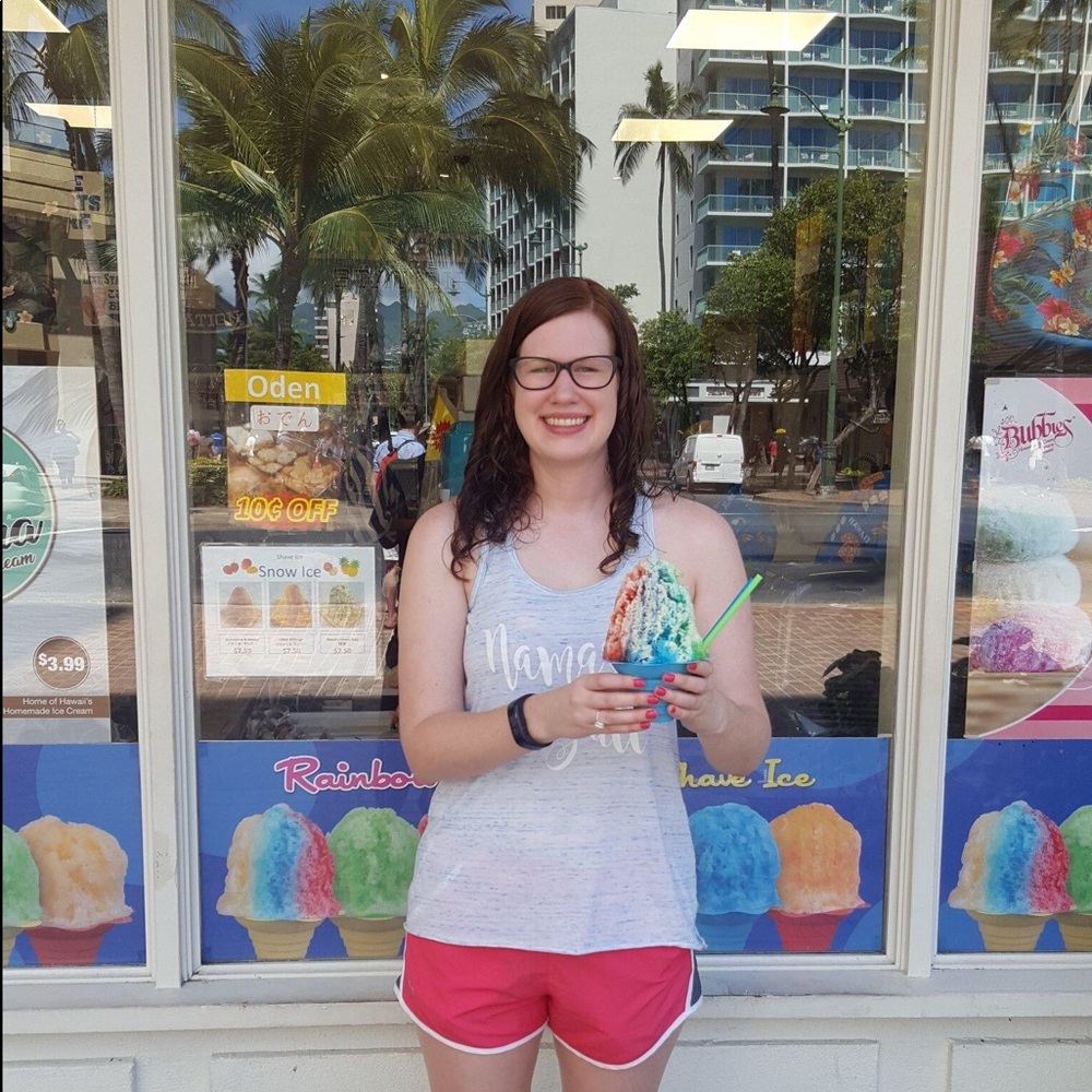 Meet your Posher, Hannah - Picture 2 of 2